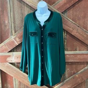 fall time Emerald green top with velvet trim